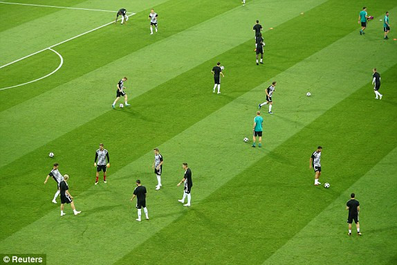 Toni Kroos ghi tuyệt phẩm, giải cứu tuyển Đức khỏi 'cửa tử' ảnh 7