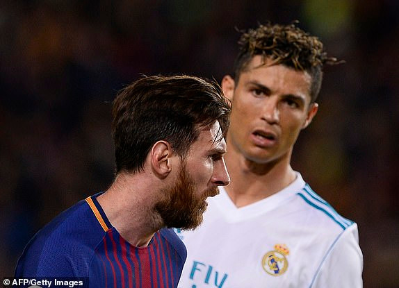 Suarez lập hat-trick, Barcelona vùi dập Real Madrid ở Siêu kinh điển ảnh 1