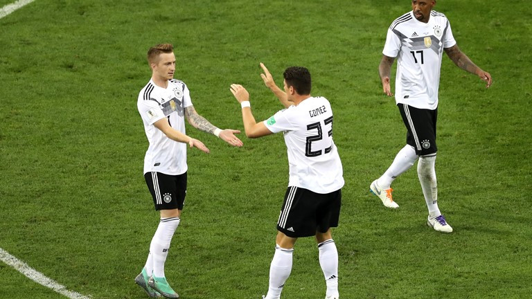 Toni Kroos ghi tuyệt phẩm, giải cứu tuyển Đức khỏi 'cửa tử' ảnh 29