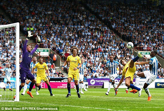 Thắng '3 sao' trận ra quân, Chelsea lên ngôi đầu Ngoại hạng Anh ảnh 14