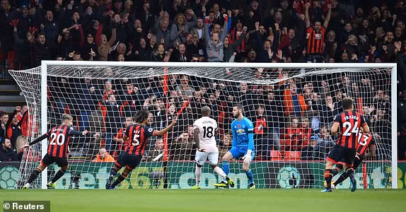 Rashford 'nổ súng' phút bù giờ, M.U ngược dòng hạ Bournemouth ảnh 8