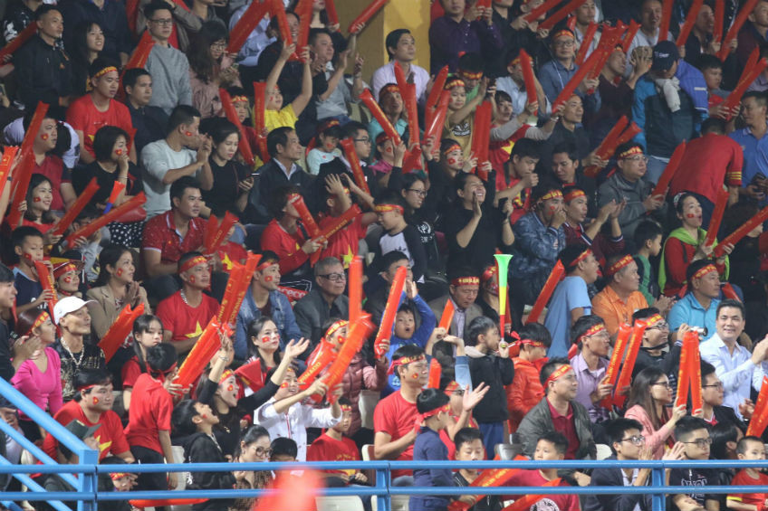 Thắng Campuchia 3-0, tuyển Việt Nam vào bán kết AFF Cup ảnh 32