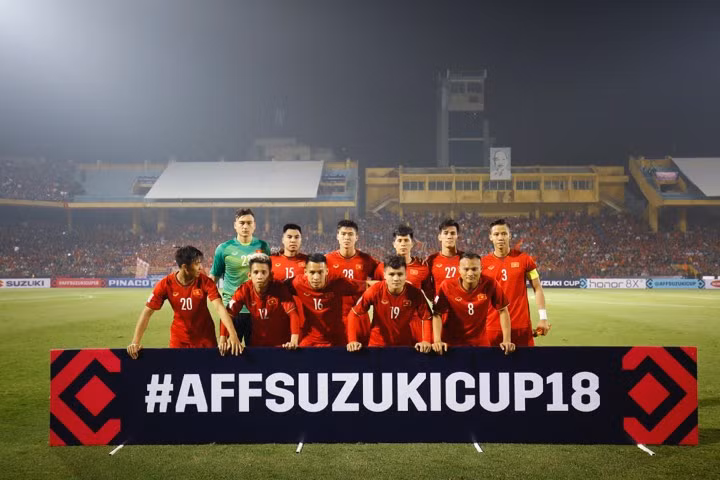 Thắng Campuchia 3-0, tuyển Việt Nam vào bán kết AFF Cup ảnh 25