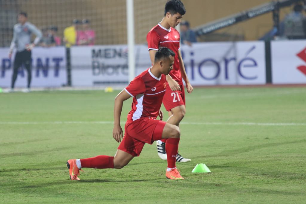 Thắng Campuchia 3-0, tuyển Việt Nam vào bán kết AFF Cup ảnh 19