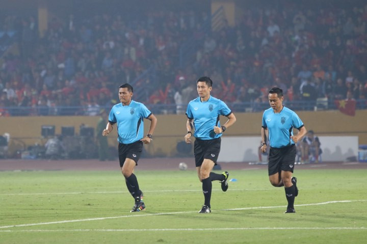 Thắng Campuchia 3-0, tuyển Việt Nam vào bán kết AFF Cup ảnh 24