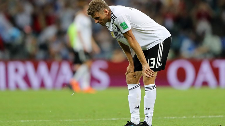 Toni Kroos ghi tuyệt phẩm, giải cứu tuyển Đức khỏi 'cửa tử' ảnh 24