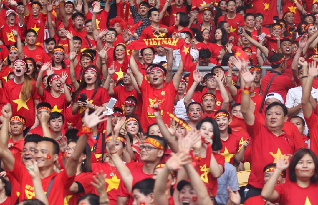 Hòa Malaysia 2-2, tuyển Việt Nam có lợi thế ở chung kết lượt về ảnh 23