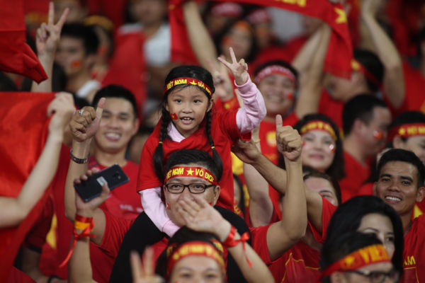 Hòa Malaysia 2-2, tuyển Việt Nam có lợi thế ở chung kết lượt về ảnh 17