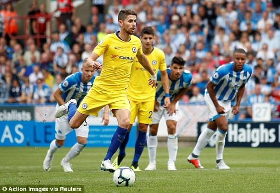 Thắng '3 sao' trận ra quân, Chelsea lên ngôi đầu Ngoại hạng Anh ảnh 12