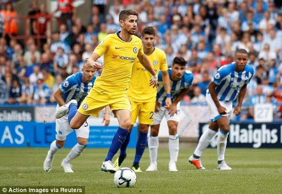 Thắng '3 sao' trận ra quân, Chelsea lên ngôi đầu Ngoại hạng Anh ảnh 12