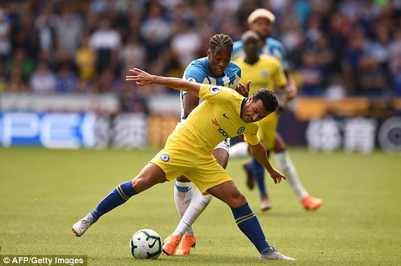 Thắng '3 sao' trận ra quân, Chelsea lên ngôi đầu Ngoại hạng Anh ảnh 9