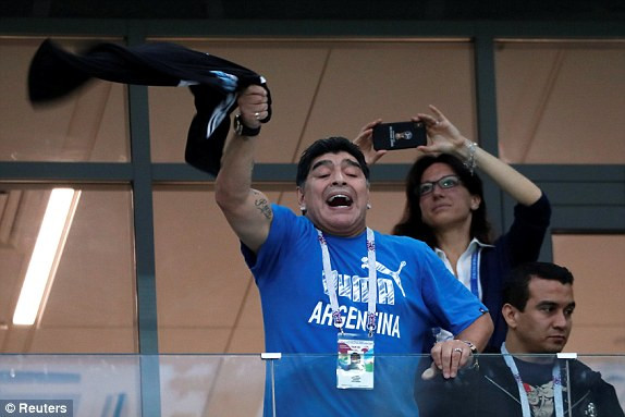 Messi 'tịt ngòi', Argentina thua trắng 3 bàn trước Croatia ảnh 11