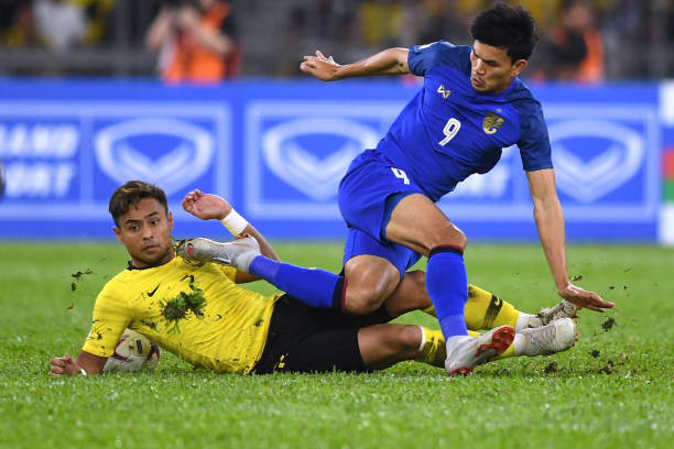 Chủ nhà Malaysia bị Thái Lan cầm hòa ở bán kết lượt đi AFF Cup ảnh 12