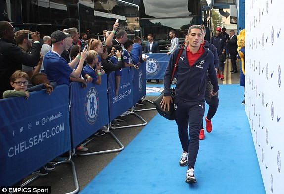 Marcos Alonso tỏa sáng, Chelsea hạ Arsenal ở derby London ảnh 7