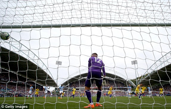 Thắng '3 sao' trận ra quân, Chelsea lên ngôi đầu Ngoại hạng Anh ảnh 13