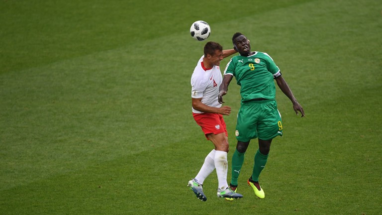 Hàng thủ chơi tệ, Ba Lan thua đau Senegal trận ra quân World Cup ảnh 9