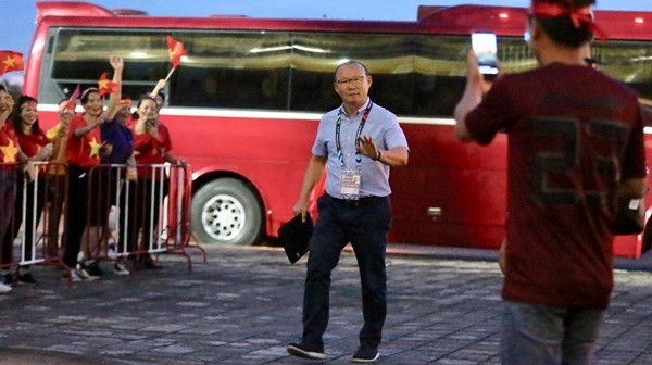 Thắng Lào '3 sao', tuyển Việt Nam khởi đầu suôn sẻ AFF Cup 2018 ảnh 8