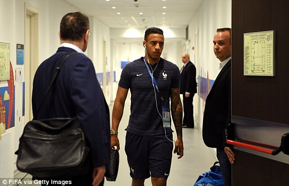 Hòa nhạt nhẽo, Pháp và Đan Mạch dắt tay nhau vào vòng 1/8 ảnh 7