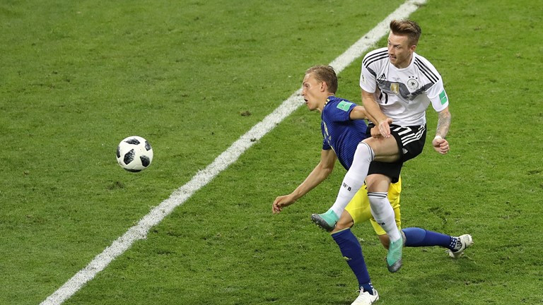 Toni Kroos ghi tuyệt phẩm, giải cứu tuyển Đức khỏi 'cửa tử' ảnh 27