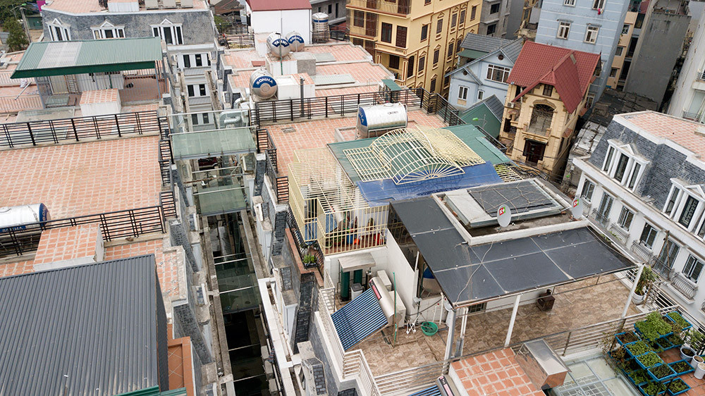 Tạm đình chỉ công tác một Đội trưởng thanh tra xây dựng ở Hà Nội ảnh 1