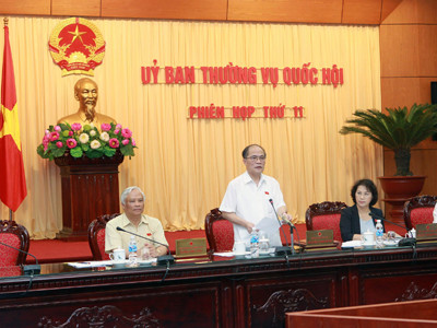 Chủ tịch Quốc hội Nguyễn Sinh Hùng: "Mức 9 triệu đồng chưa phải là cao". Ảnh: TTXVN. Chủ tịch Quốc hội Nguyễn Sinh Hùng: