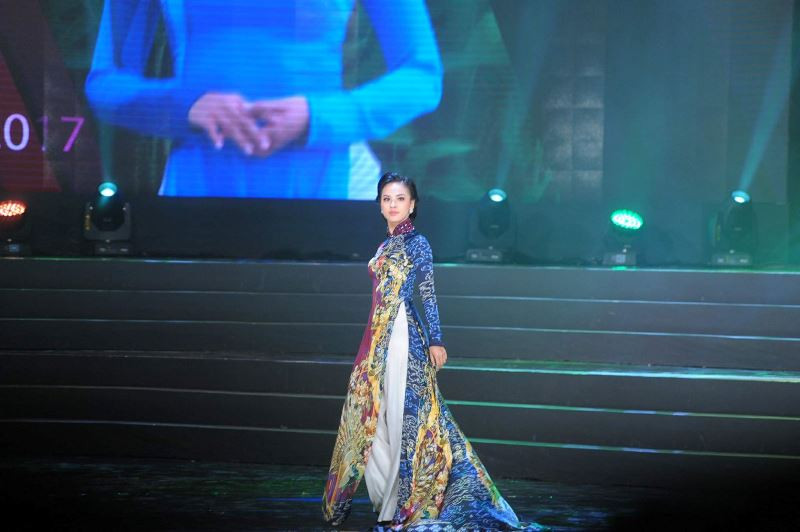 Phạm Thu Hà giành Hoa khôi Sinh viên Việt Nam 2017 ảnh 30