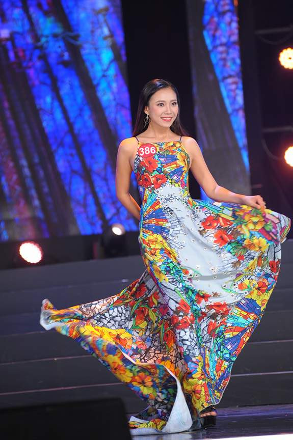 Phạm Thu Hà giành Hoa khôi Sinh viên Việt Nam 2017 ảnh 17