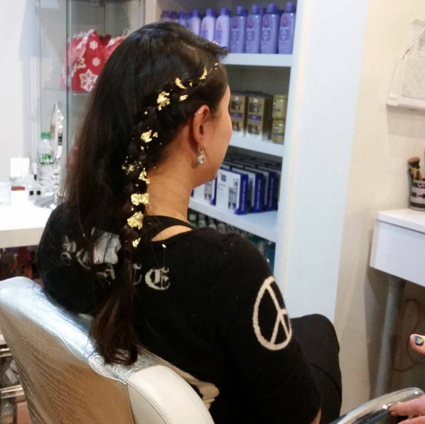 Rộ mốt dát vàng lên tóc đón Giáng sinh ảnh 8