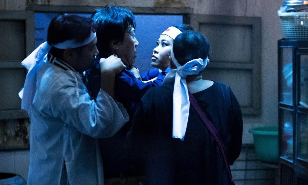 Khi thế hệ sau vùng lên phản kháng những lề thói cổ hủ trong gia đình. Khi thế hệ sau vùng lên phản kháng những lề thói cổ hủ trong gia đình.