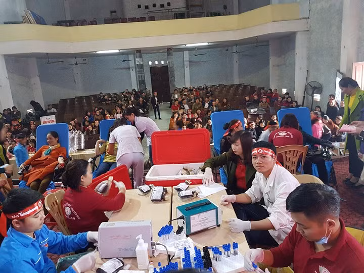 Chủ Nhật Đỏ 2018: Triệu con tim hoà chung nhịp đập ảnh 55