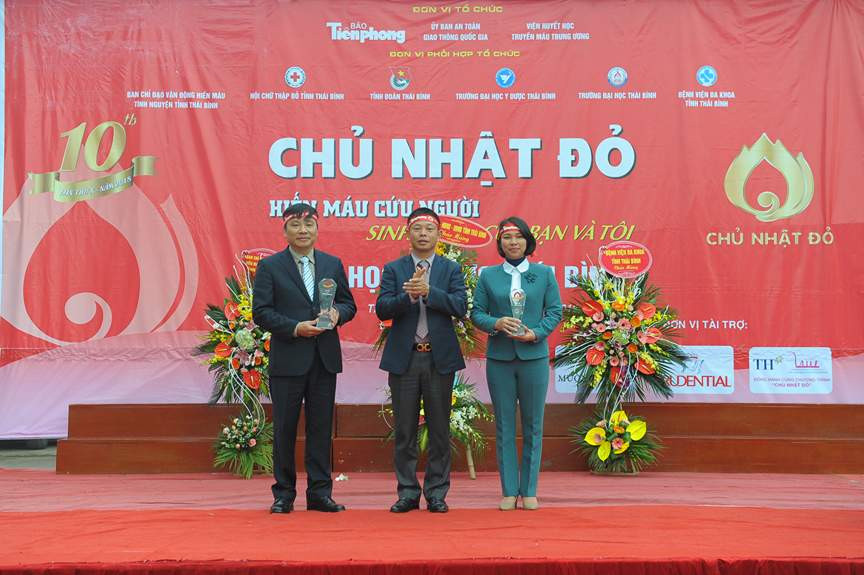 Chủ Nhật Đỏ 2018: Triệu con tim hoà chung nhịp đập ảnh 85