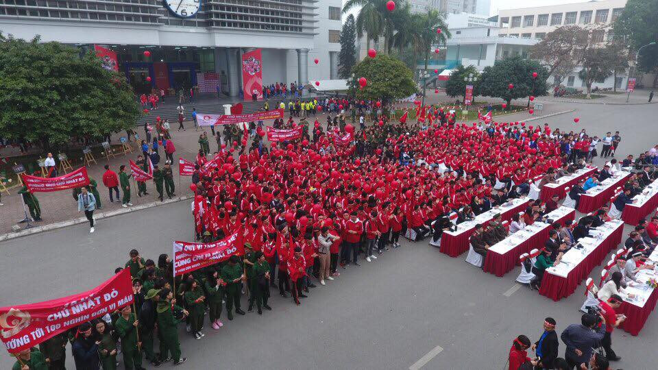 Chủ Nhật Đỏ 2018: Triệu con tim hoà chung nhịp đập ảnh 26