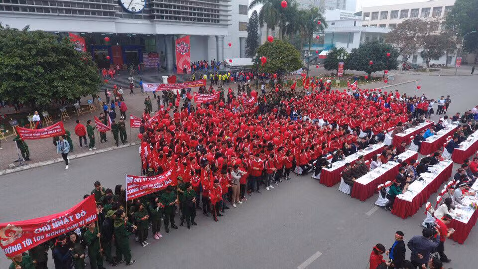 Chủ Nhật Đỏ 2018: Triệu con tim hoà chung nhịp đập ảnh 26