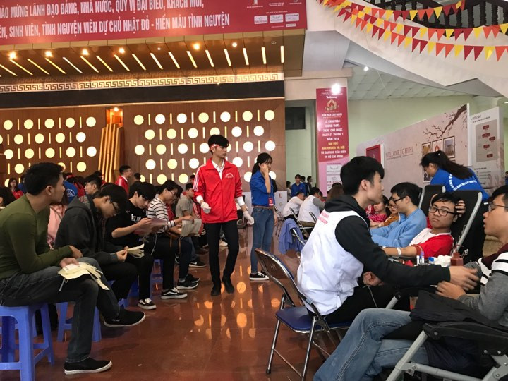 Chủ Nhật Đỏ 2018: Triệu con tim hoà chung nhịp đập ảnh 19