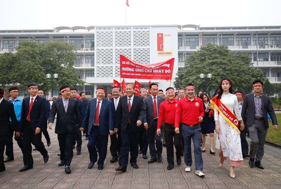 Chủ Nhật Đỏ 2018: Triệu con tim hoà chung nhịp đập ảnh 93