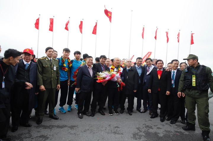 Thủ tướng: U23 Việt Nam đã vô địch trong 90 triệu con tim ảnh 55