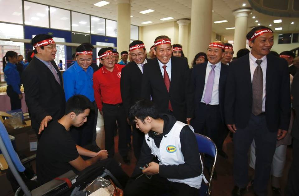 Chủ Nhật Đỏ 2018: Triệu con tim hoà chung nhịp đập ảnh 56