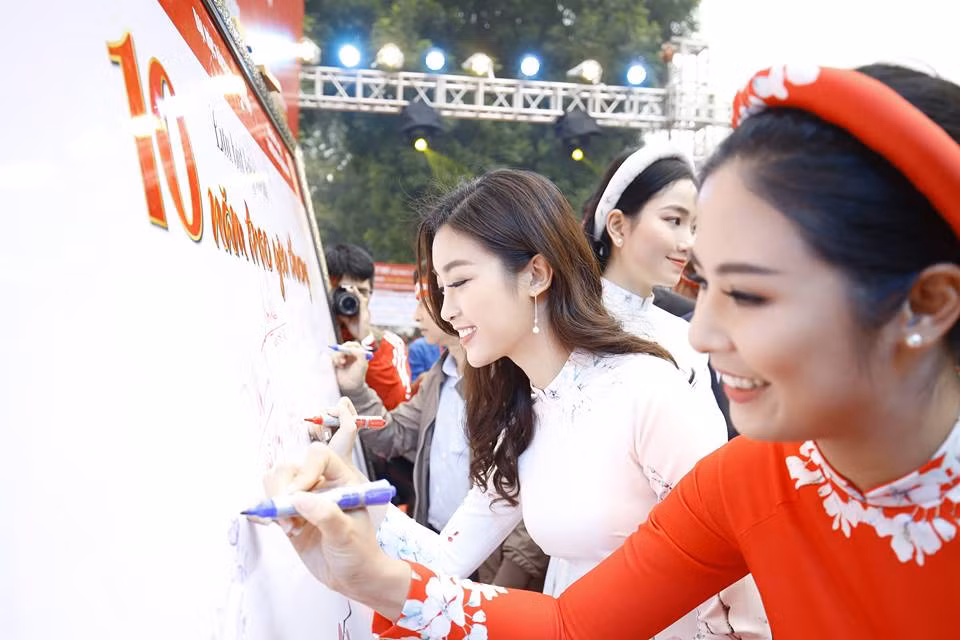 Chủ Nhật Đỏ 2018: Triệu con tim hoà chung nhịp đập ảnh 17
