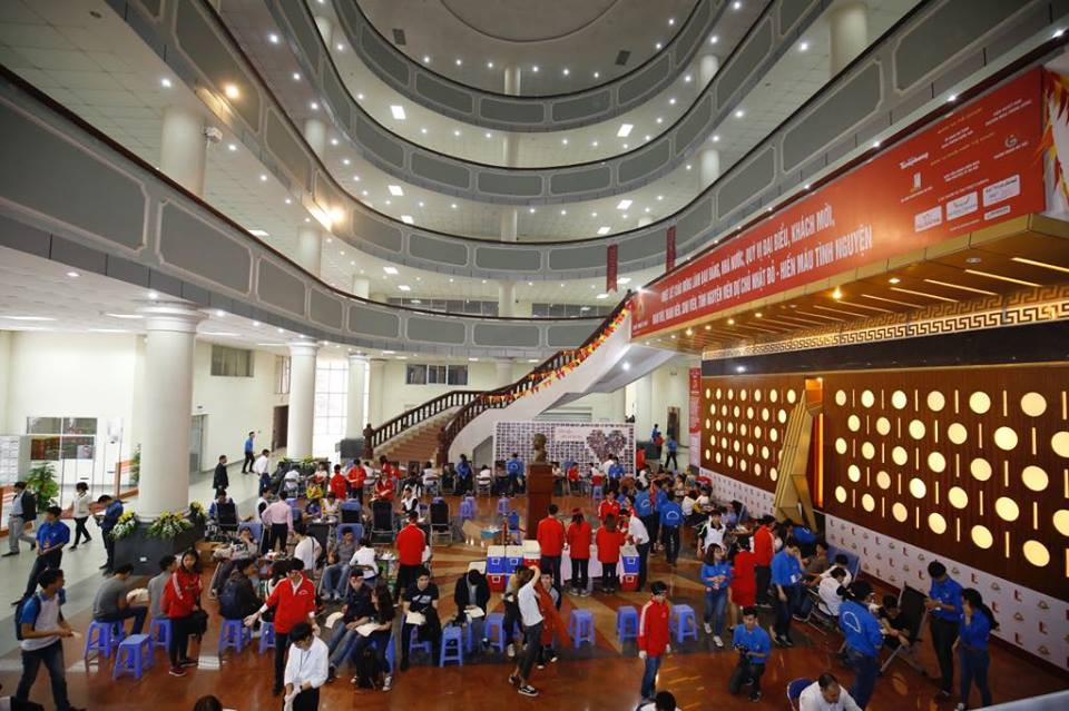 Chủ Nhật Đỏ 2018: Triệu con tim hoà chung nhịp đập ảnh 31