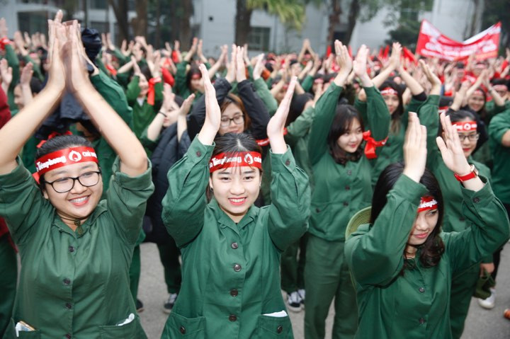 Chủ Nhật Đỏ 2018: Triệu con tim hoà chung nhịp đập ảnh 95