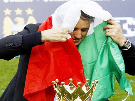 Thầy trò Roberto Mancini đã xuống dốc quá nhiều và sẽ chính thức bị hạ bệ khỏi ngai vàng Premiership sau 1 năm. Thầy trò Roberto Mancini đã xuống dốc quá nhiều và sẽ chính thức bị hạ bệ khỏi ngai vàng Premiership sau 1 năm