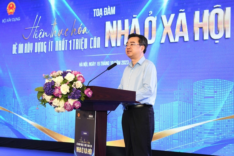 Theo Bộ trưởng Nguyễn Thanh Nghị việc triển khai Đề án "Đầu tư xây dựng ít nhất 1 triệu căn nhà ở xã hội cho đối tượng thu nhập thấp, công nhân khu công nghiệp giai đoạn 2021-2030" sẽ còn rất nhiều khó khăn, thách thức trong giai đoạn sắp tới. Theo Bộ trưởng Nguyễn Thanh Nghị việc triển khai Đề án "Đầu tư xây dựng ít nhất 1 triệu căn nhà ở xã hội cho đối tượng thu nhập thấp, công nhân khu công nghiệp giai đoạn 2021-2030" sẽ còn rất nhiều khó khăn, thách thức trong giai đoạn sắp tới.