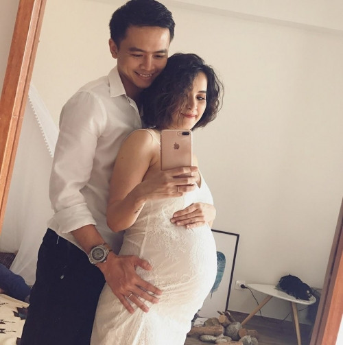 Hot girl Tú Vi đã sinh 'bé Cún' đầu lòng cho Văn Anh ảnh 3