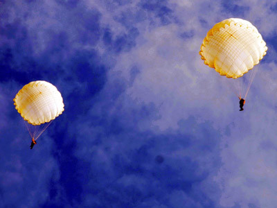 Phiêu giữa chín tầng mây. Ảnh: Lê Hồng Quang. Phiêu giữa chín tầng mây. Ảnh: Lê Hồng Quang