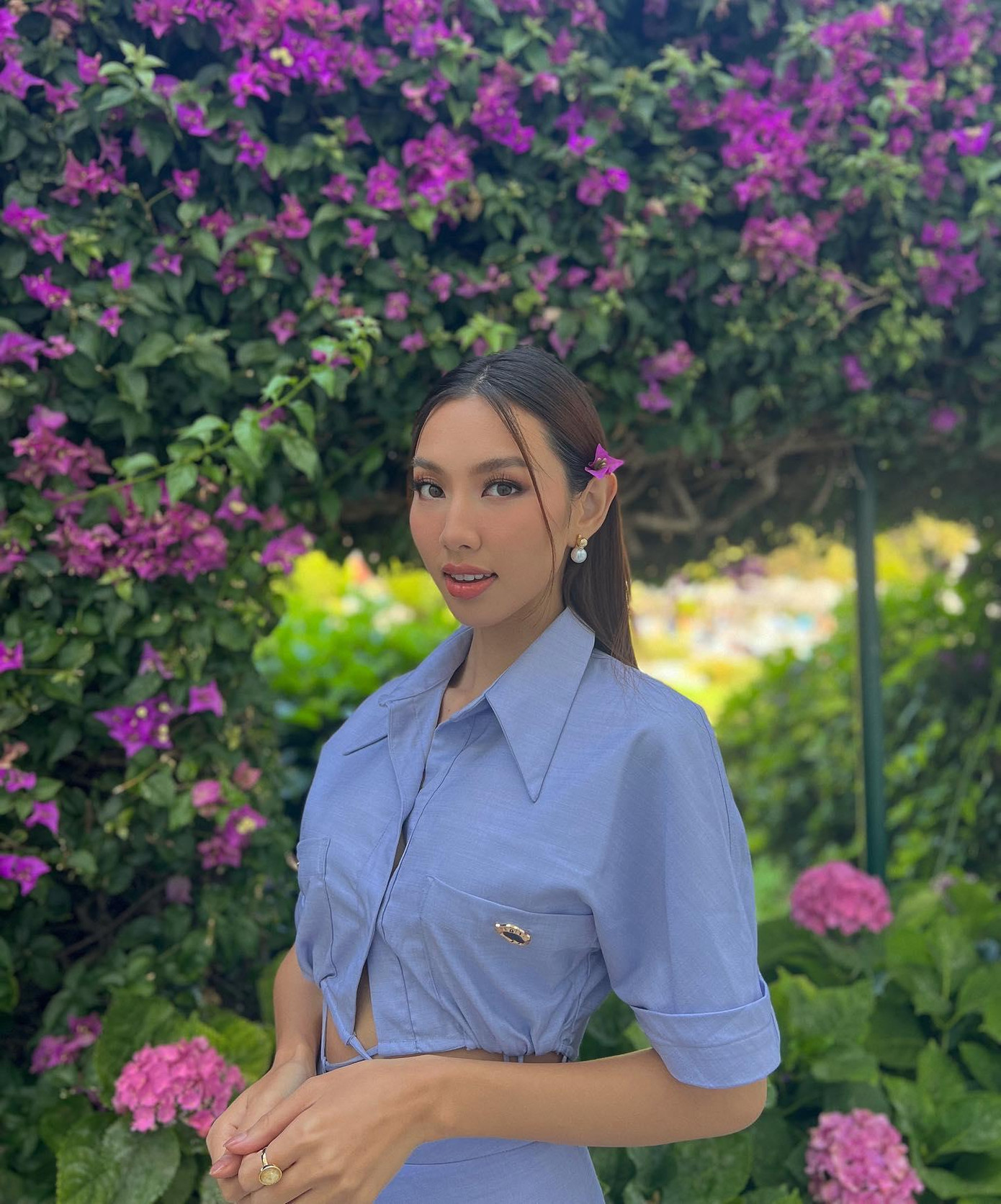 Nhan sắc hiền dịu, trong trẻo của Thuỳ Tiên chiếm được cảm tình của công chúng.