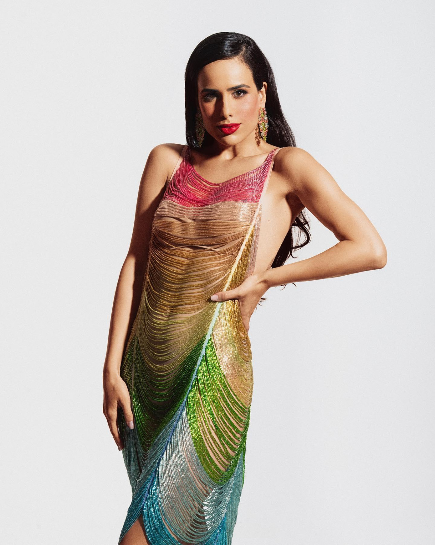 Với tư cách là một người đẹp có ảnh hưởng, Mia Mamede rất năng nổ tham gia các hoạt động từ thiện và xã hội, tích cực giúp đỡ người già và trẻ em có hoàn cảnh khó khăn.