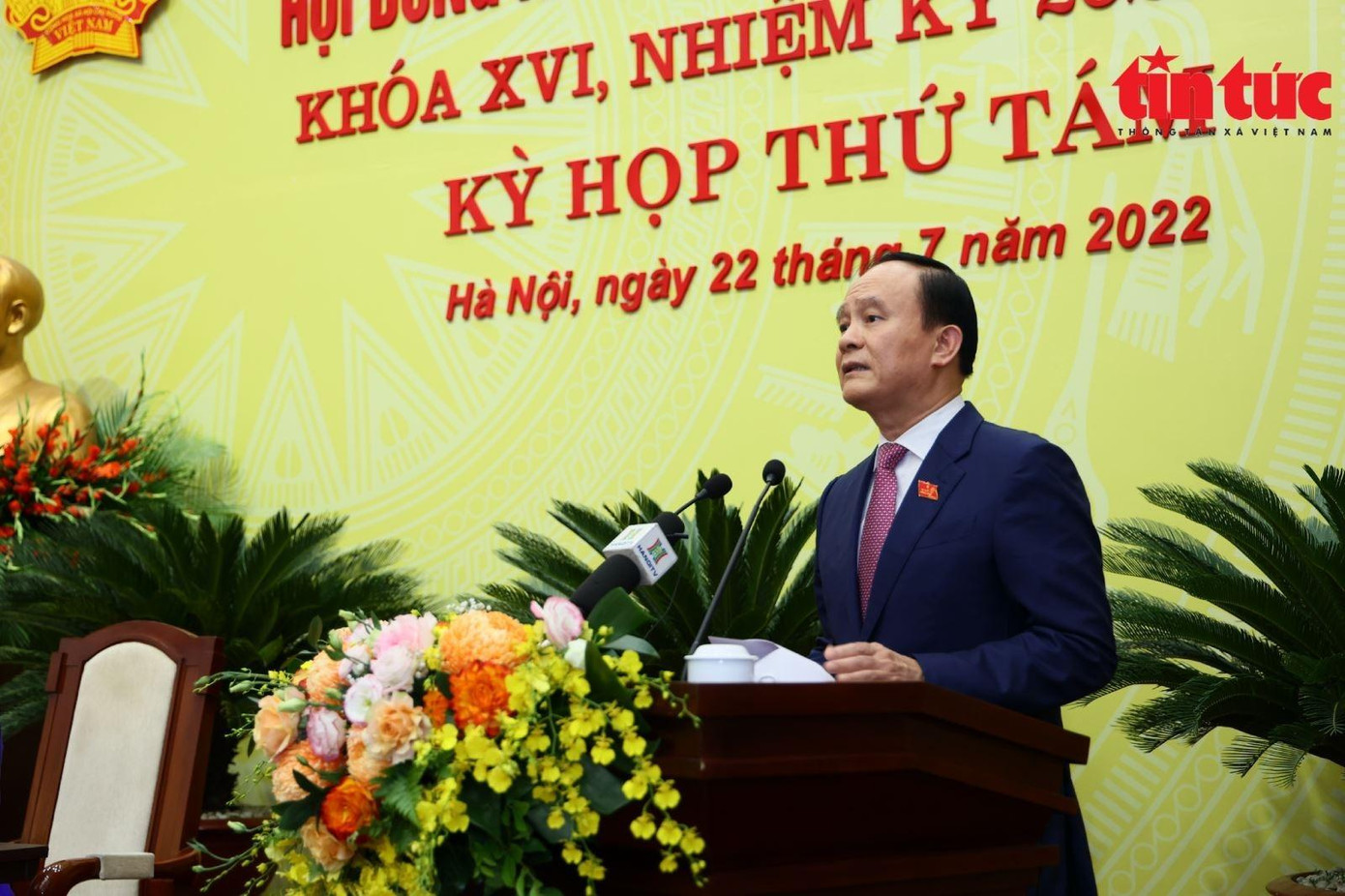 Ông Nguyễn Ngọc Tuấn, Chủ tịch HĐND TP Hà Nội chủ trì phiên họp. Ông Nguyễn Ngọc Tuấn, Chủ tịch HĐND TP Hà Nội chủ trì phiên họp.