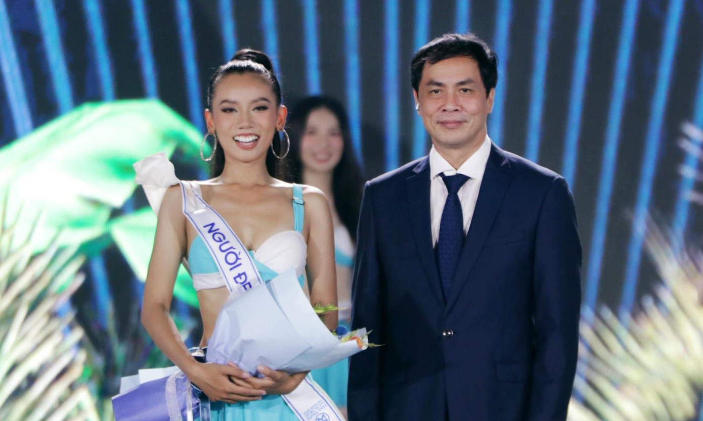 Hoàng An là một trong những thí sinh có trình độ ngoại ngữ ấn tượng tại cuộc thi Miss World Vietnam 2022.