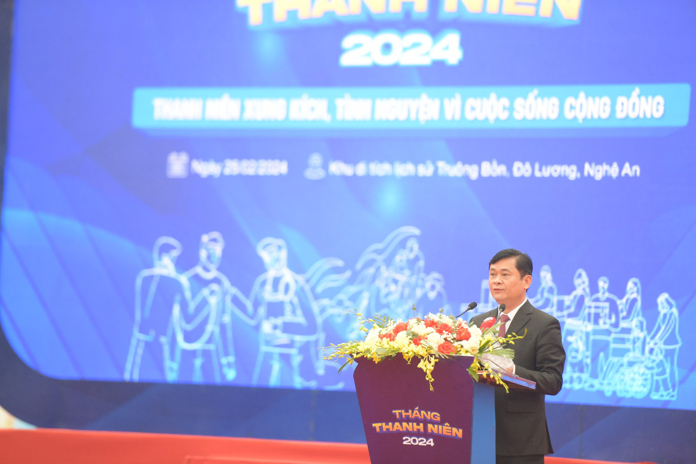 Ông Thái Thanh Quý - Bí thư Tỉnh ủy Nghệ An Ông Thái Thanh Quý - Bí thư Tỉnh ủy Nghệ An