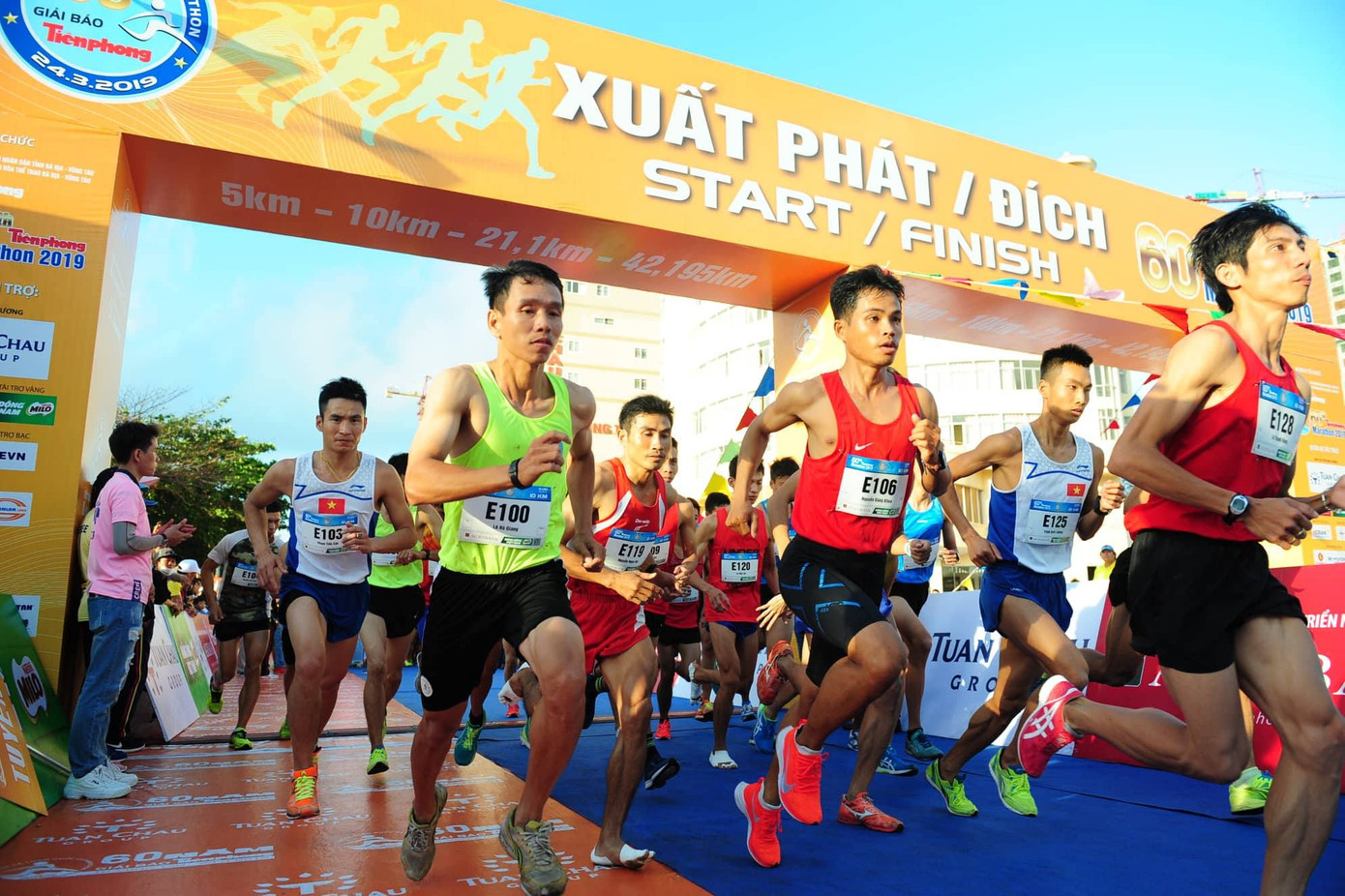 Tiền Phong Marathon 2019: Chân dung những nhà vô địch ảnh 38